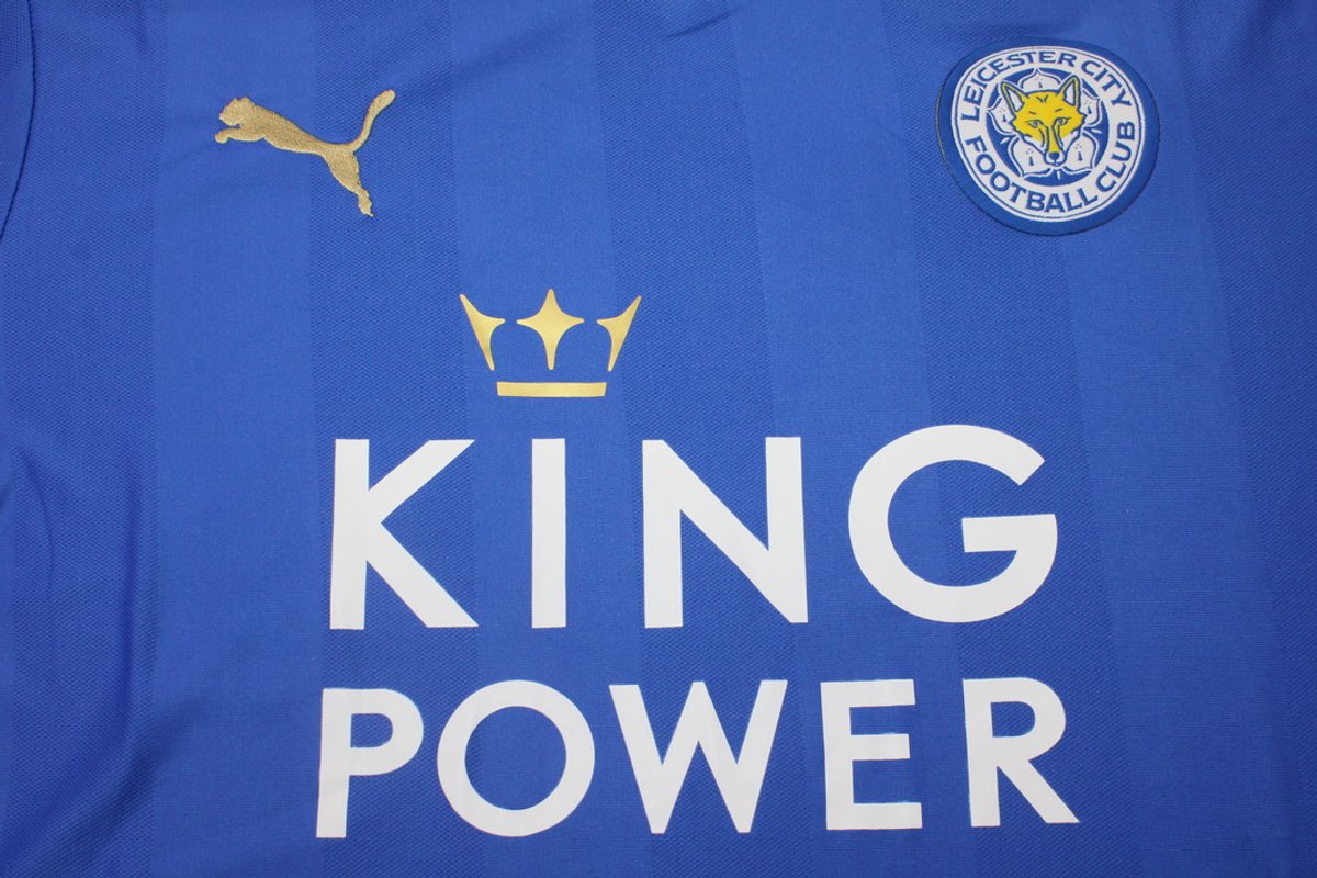 Leicester 2015/2016 Home - 4
