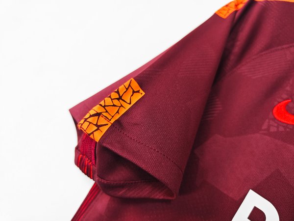 Barcelona 2017/2018 Away