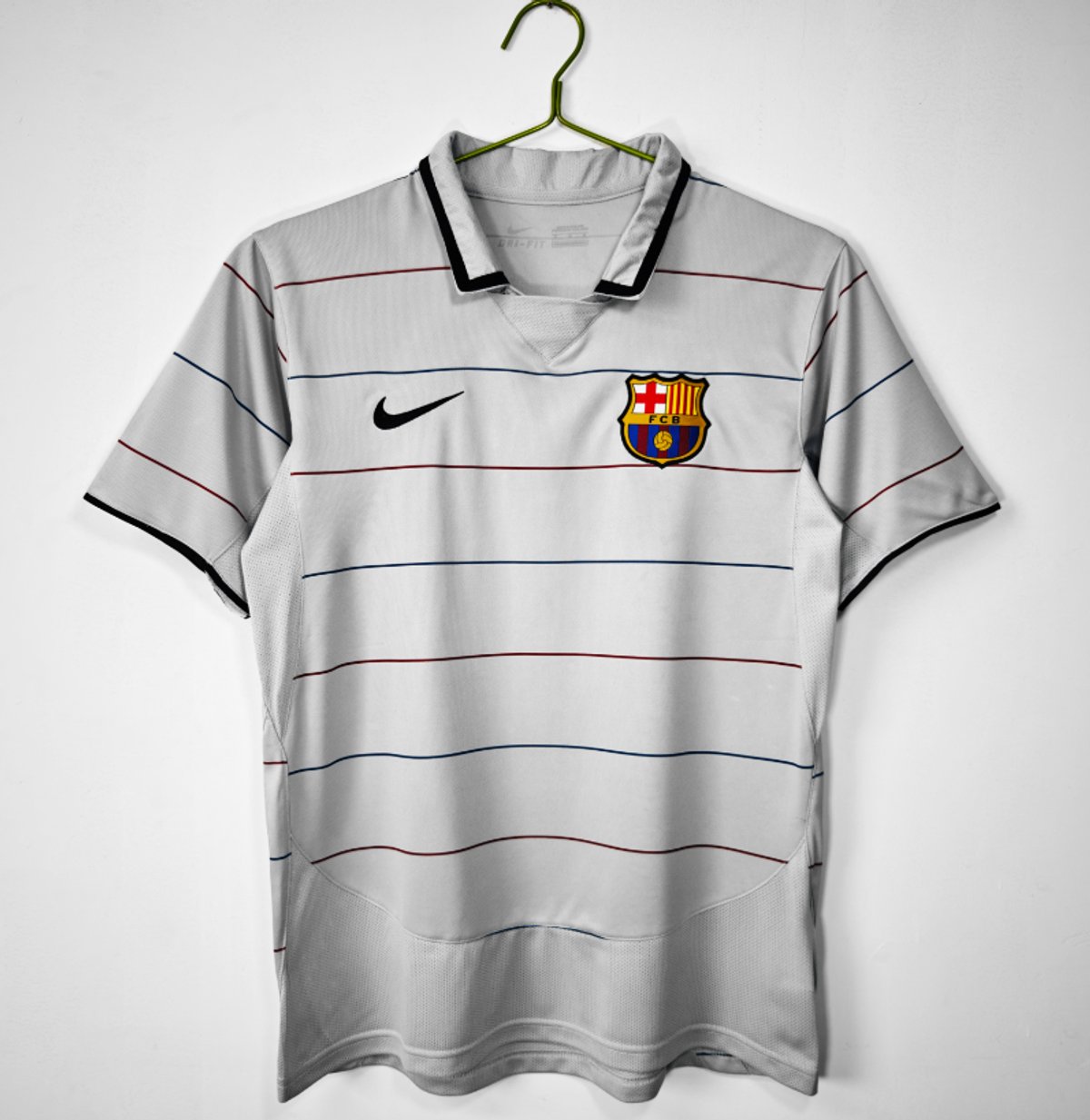Barcelona 2003/2004 Away