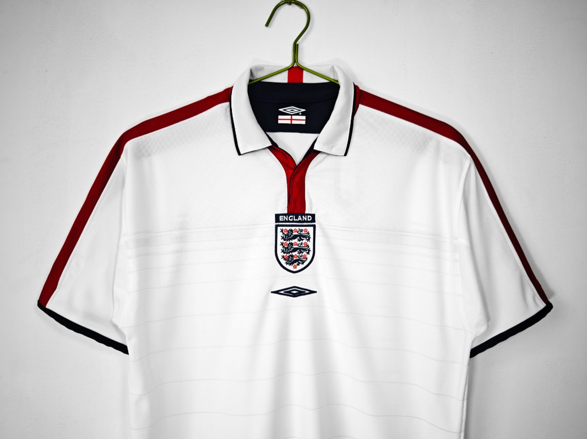 Inglaterra 2004 Home - 3