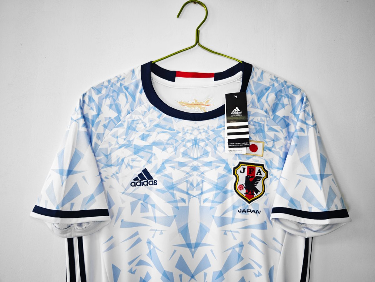 Japón 2016/2017 Away - 3