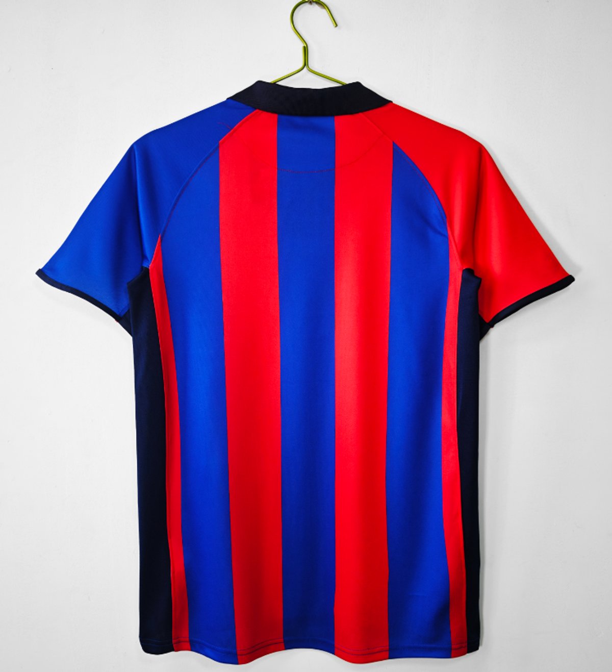 Barcelona 2001/2002 Home - 2