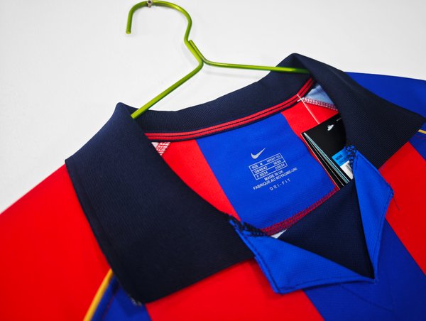 Barcelona 2001/2002 Home