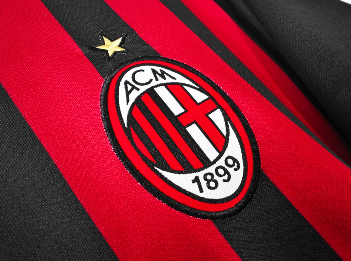 Milan 2016/2017 Home - 7