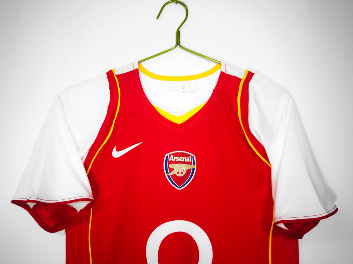 Arsenal 2004/2005 Home - 3
