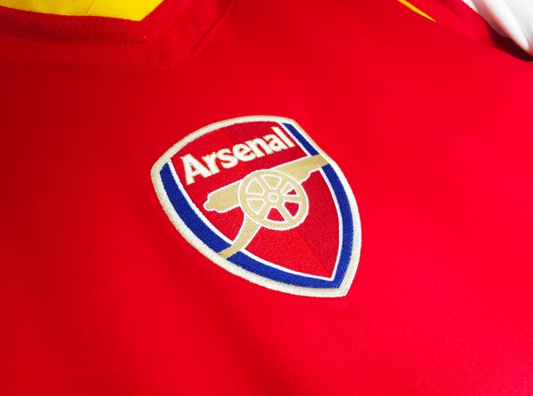 Arsenal 2004/2005 Home