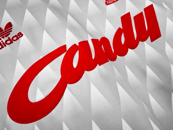 Liverpool 1989/1990 Away