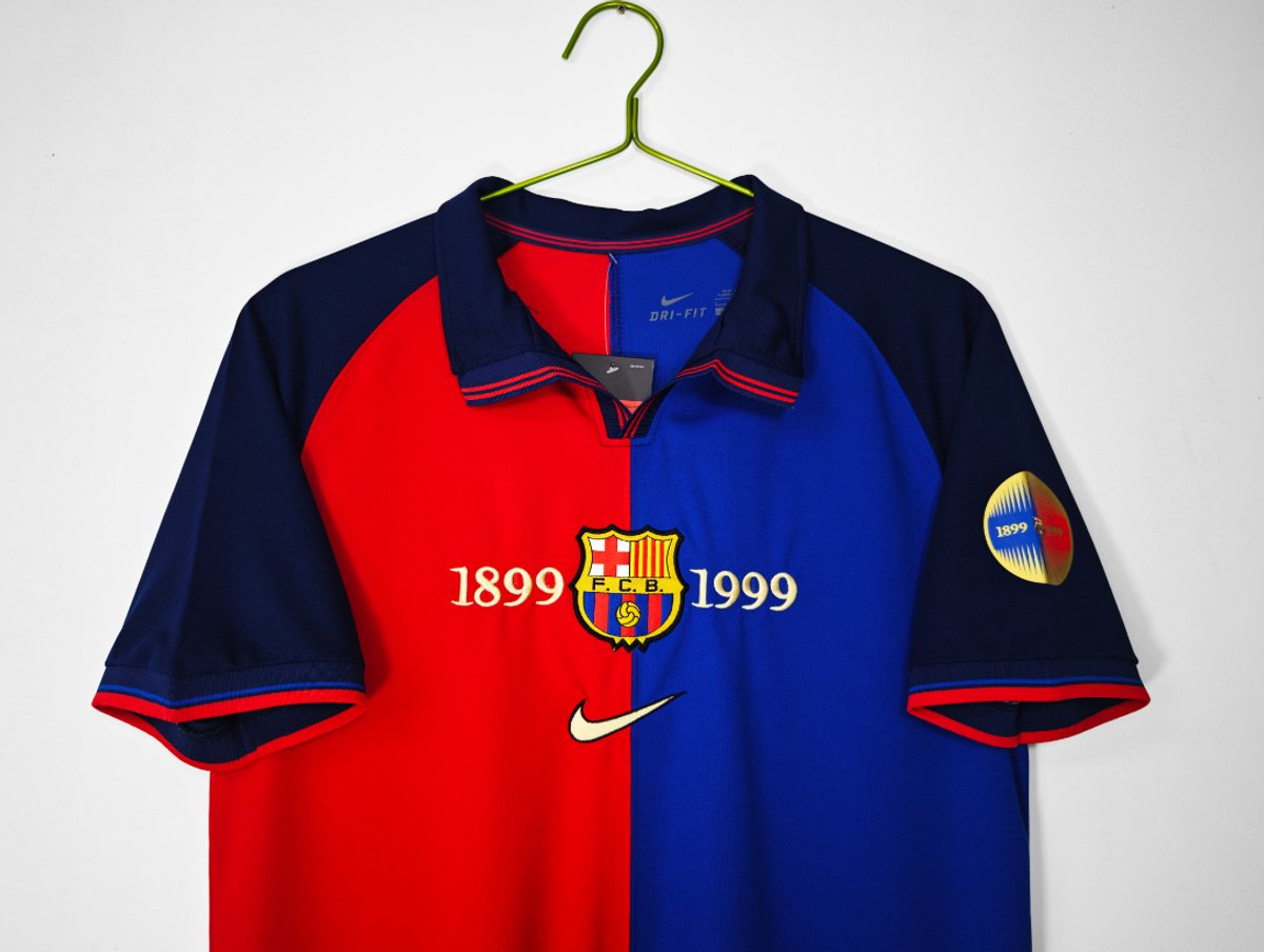 Barcelona 1999/2000 Home - 3