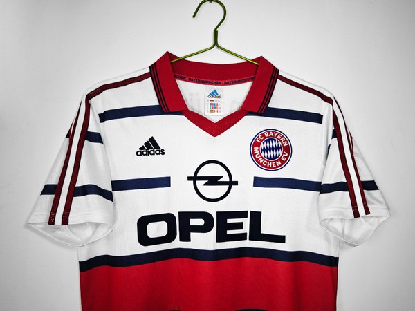 Bayern Munich 1998/1999 Away