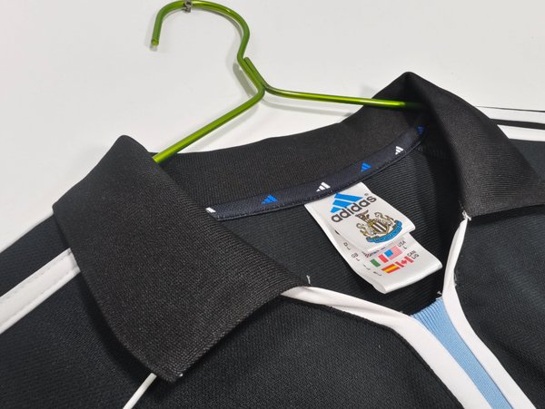 Newcastle 2000/2001 Away