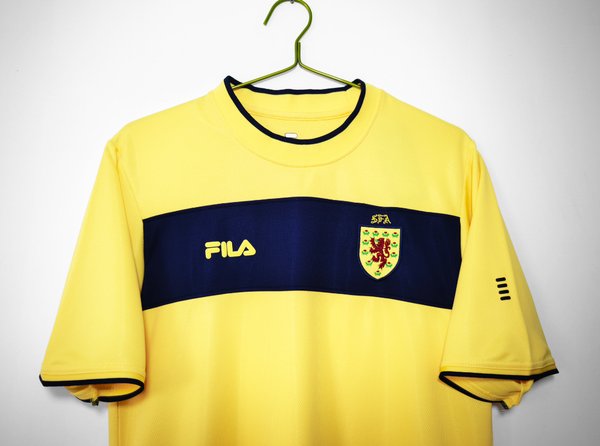 Escocia 2002 Away