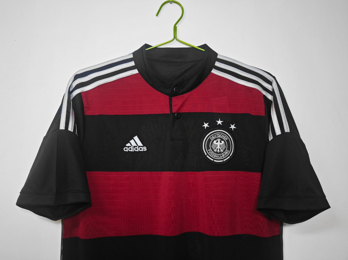Alemania 2014 Away - 3