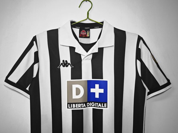 Juventus 1998/1999 Home