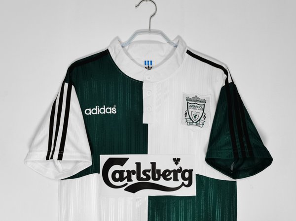 Liverpool 1995/1996 Away
