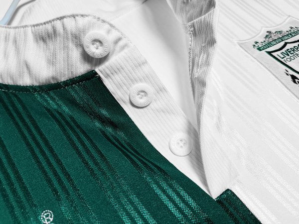 Liverpool 1995/1996 Away