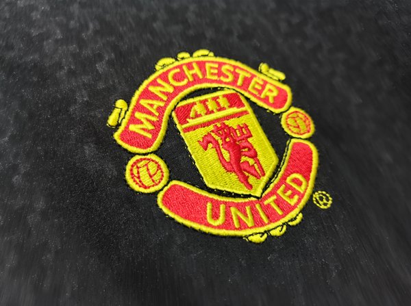 Manchester United 2003/2004 Away