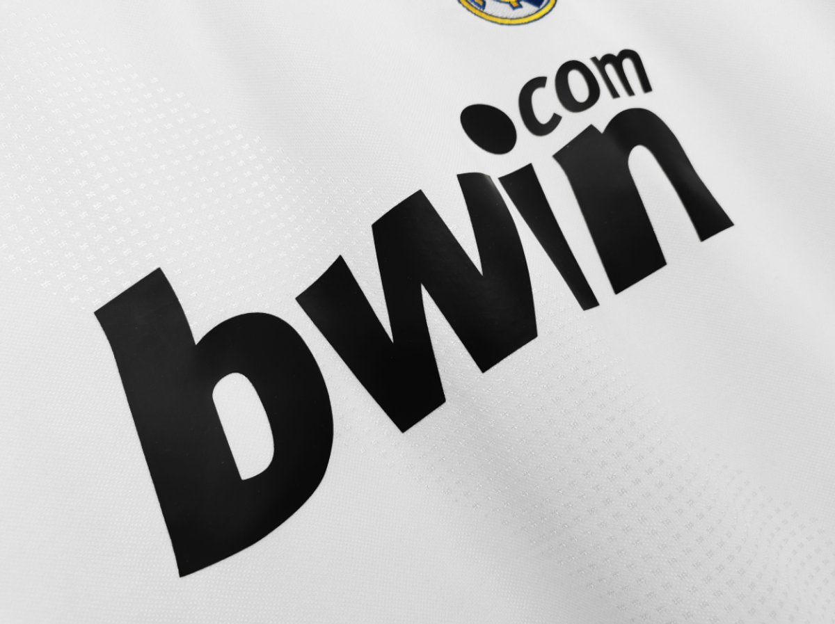 Real Madrid 2008/2009 Home - 4