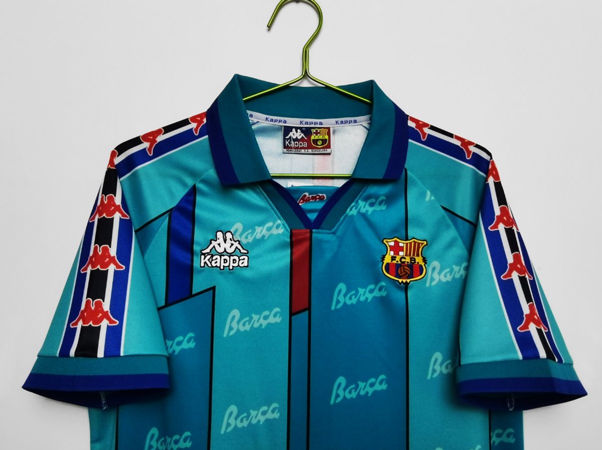 Barcelona 1995/1996 Away - 3