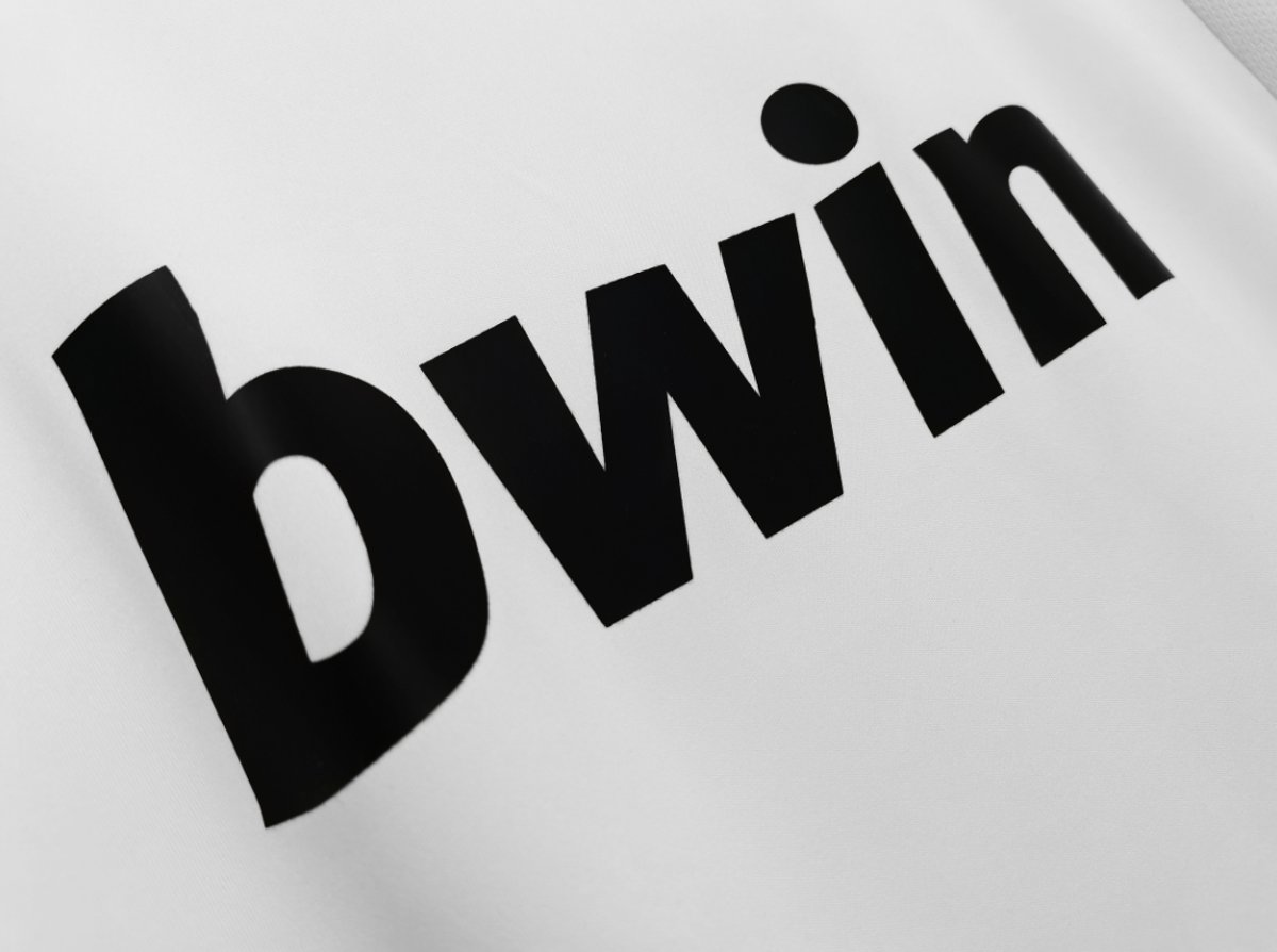 Milan 2009/2010 Away - 6