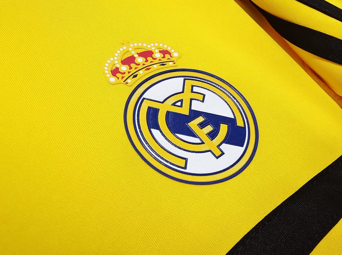 Real Madrid 2011/2012 Arquero - 5