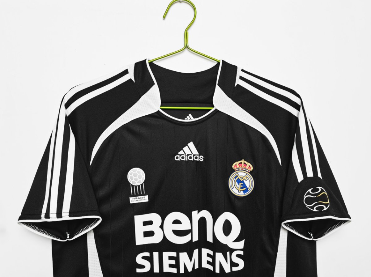 Real Madrid 2006/2007 Away - 3