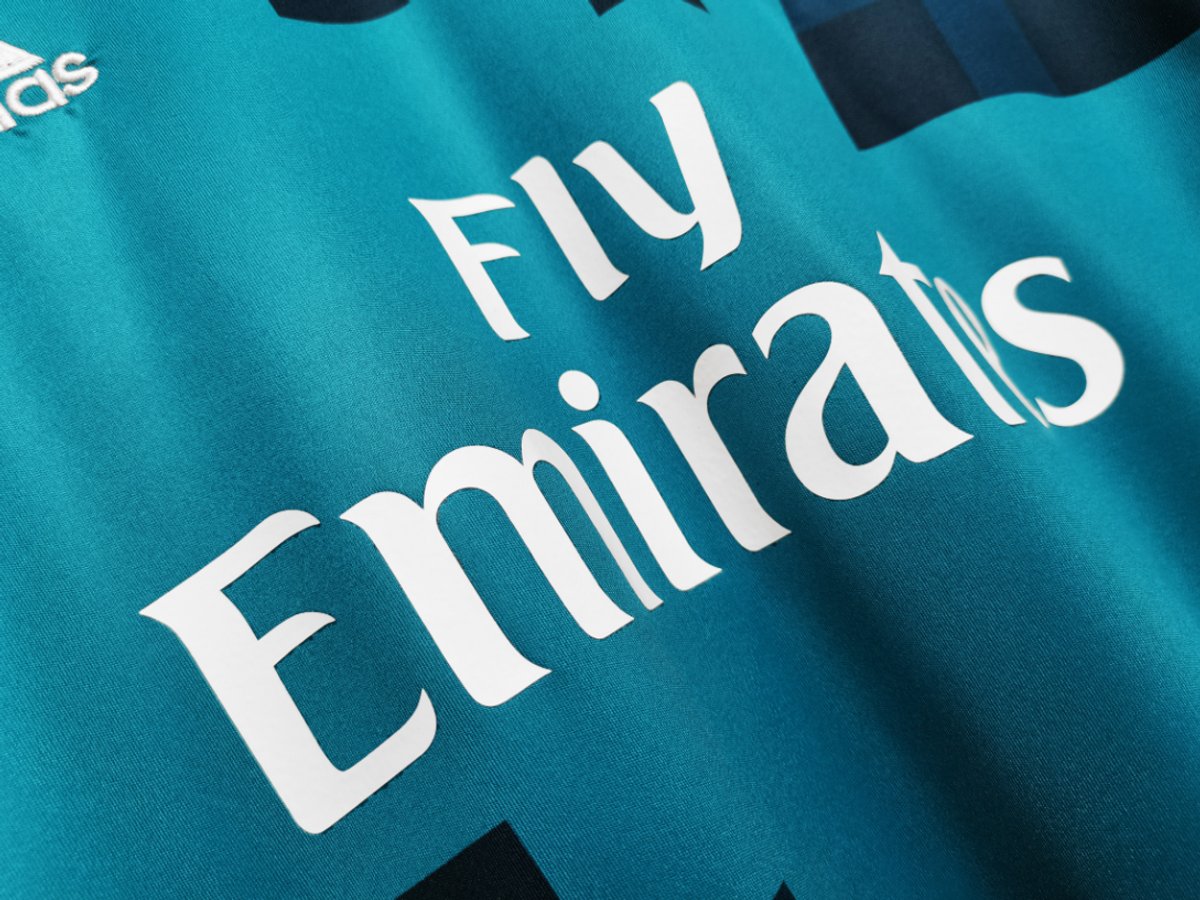 Real Madrid 2017/18 Third - 5