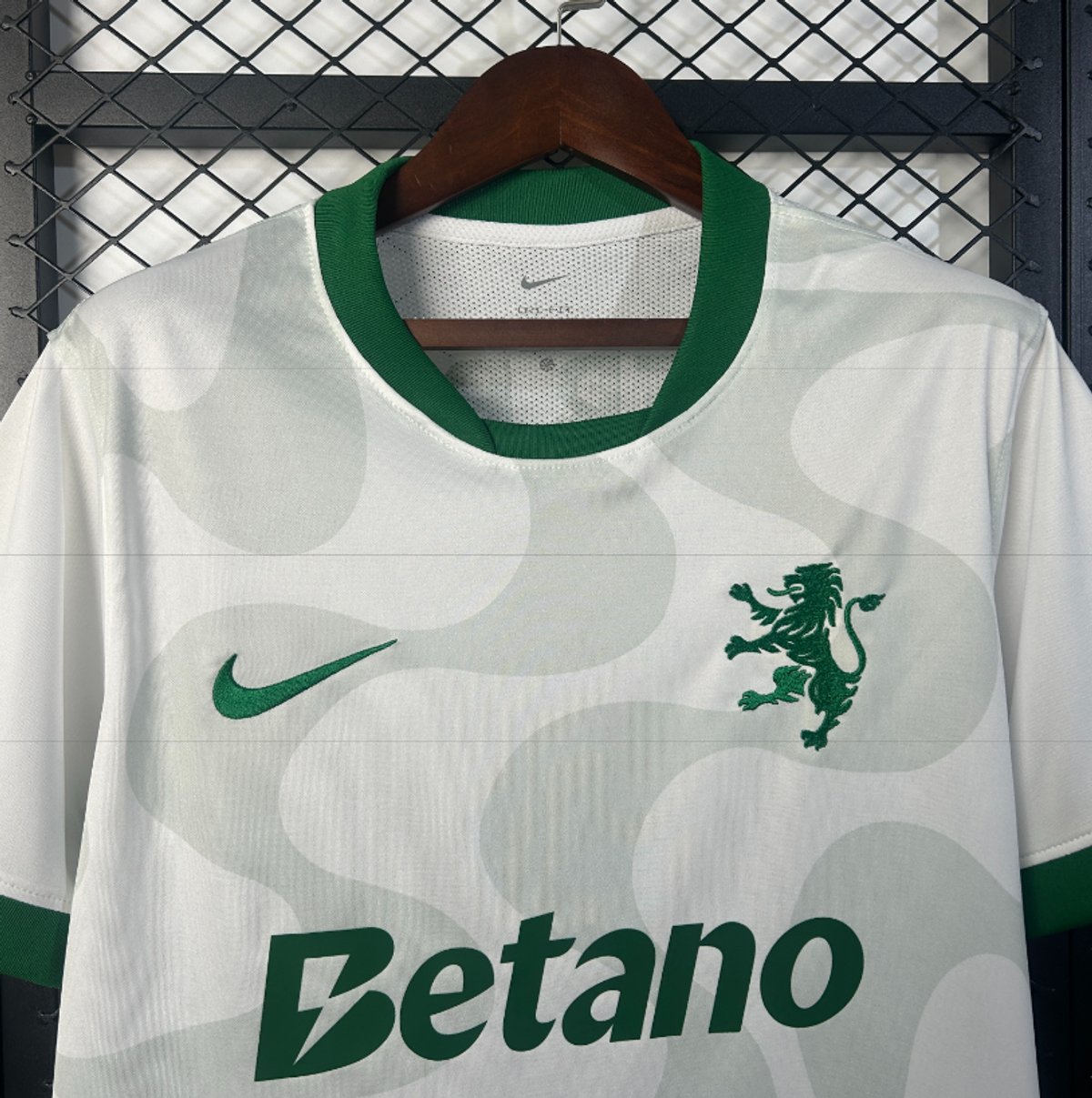 Sporting de Lisboa 2025/2026 Away  - 3