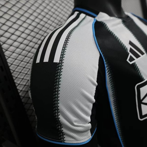 Newcastle 2025/2026 Home