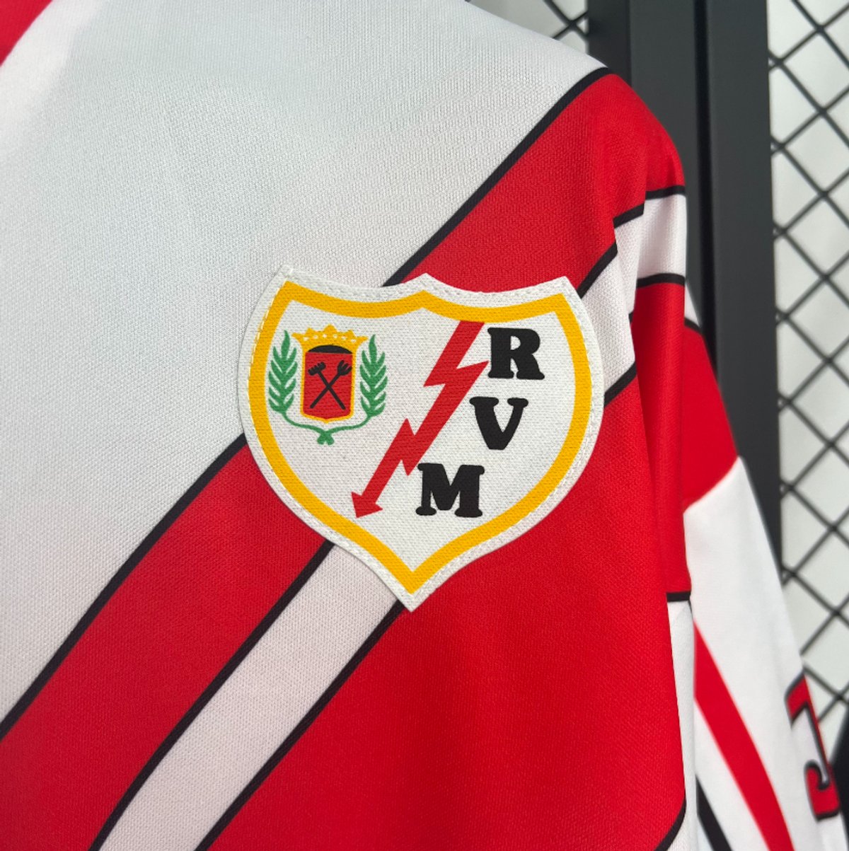 Rayo Vallecano 1997/1998 Home - 6