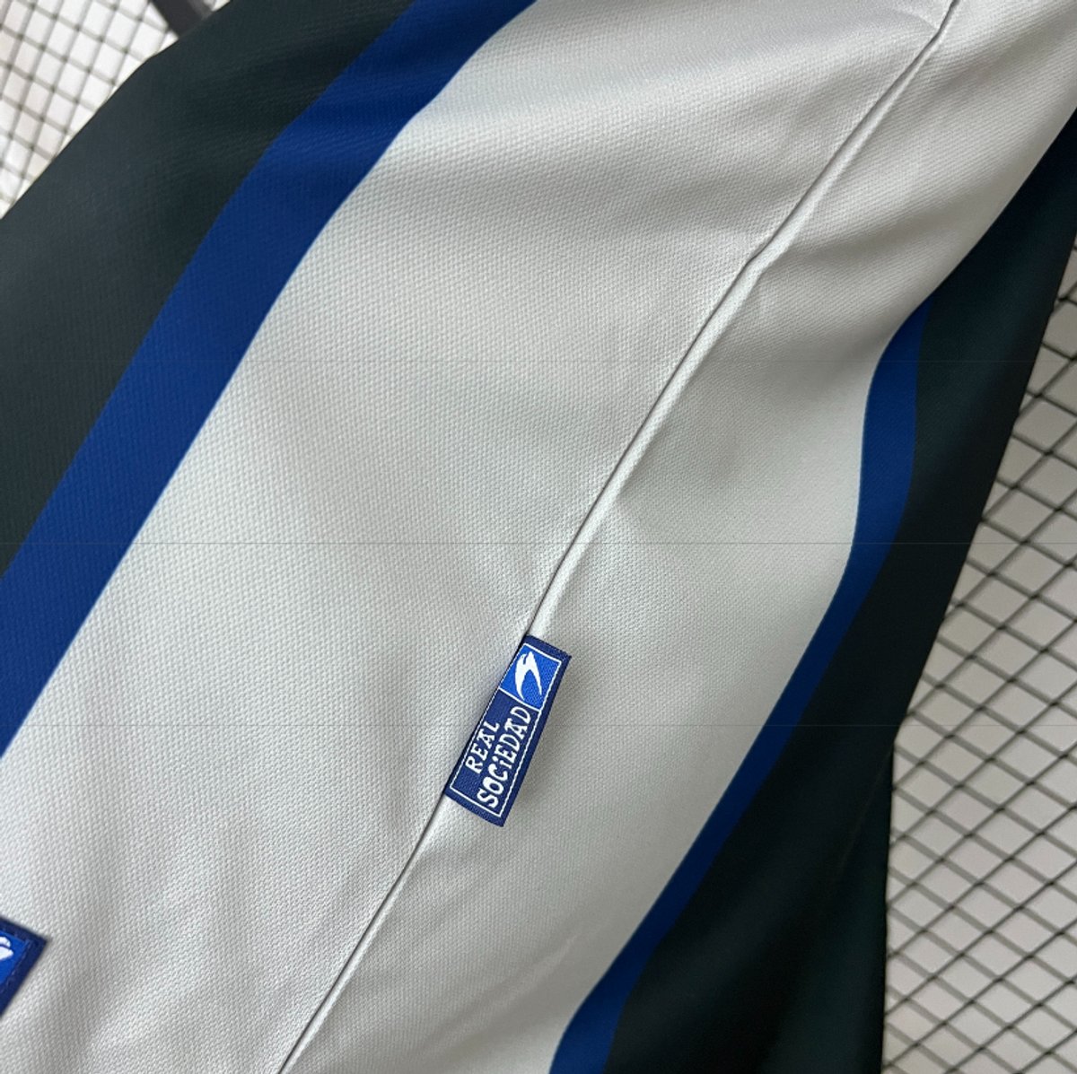 Real Sociedad 2000/2001 Away - 3