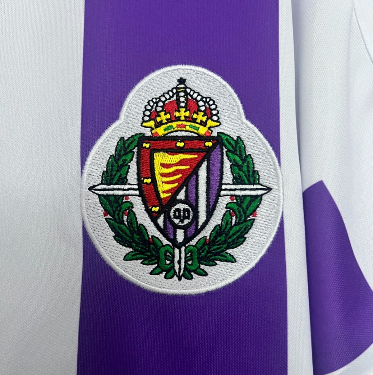 Real Valladolid 1995/1996 Home - 5
