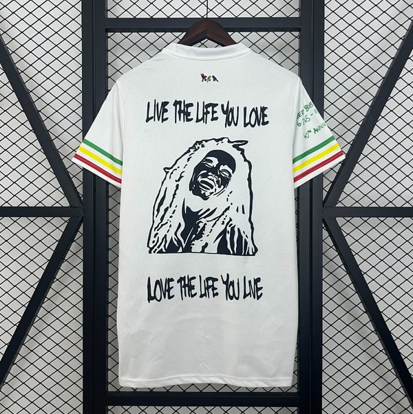 Ajax 2025/2026 Edición Especial