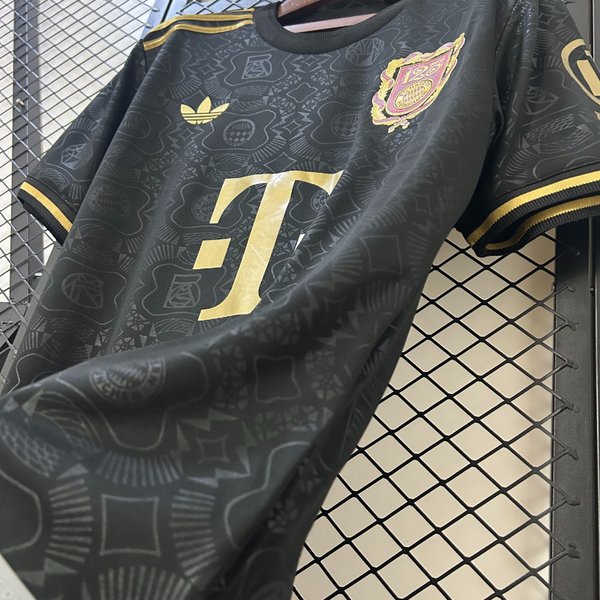 Bayern Munich 2025/2026 125 Aniversario