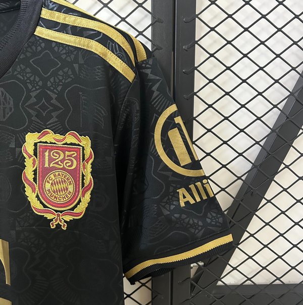 Bayern Munich 2025/2026 125 Aniversario