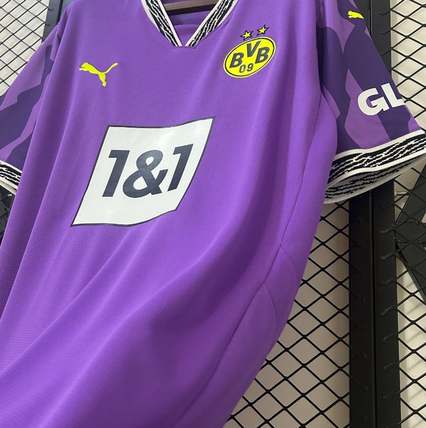 Borussia Dortmund 2024/2025 Arquero