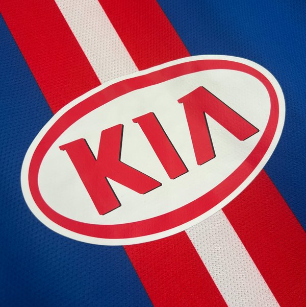 Atletico de Madrid 2010/2011 Away