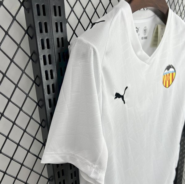 Valencia 2025/2026 Home