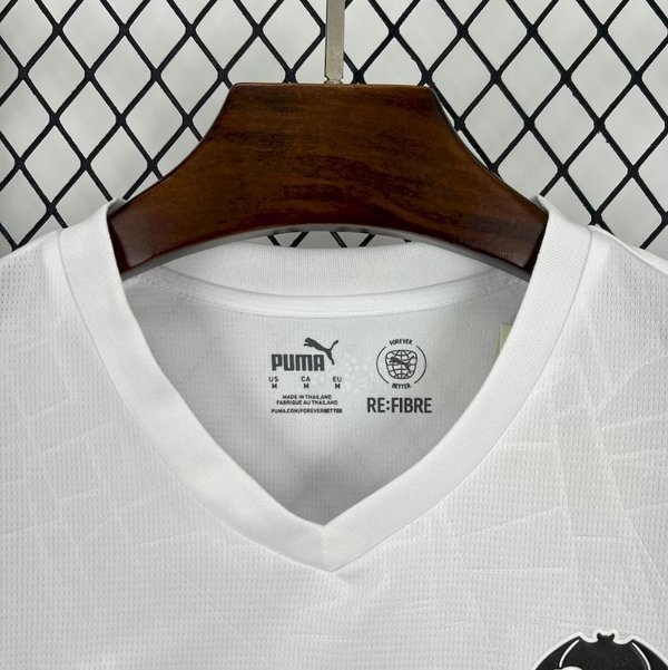 Valencia 2025/2026 Home