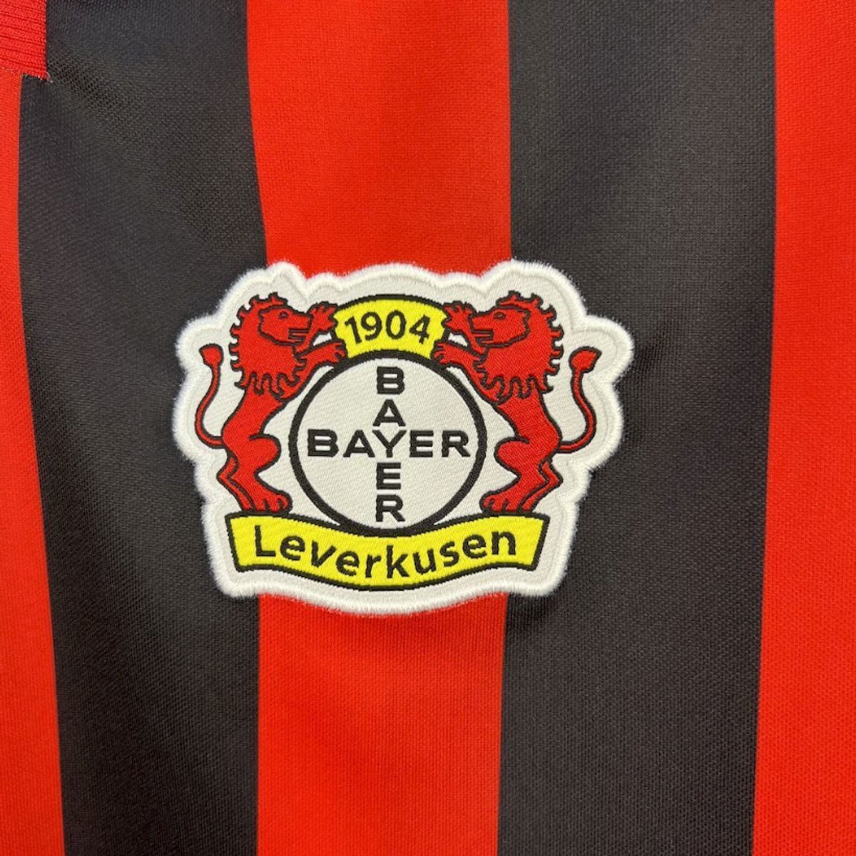 Bayer Leverkusen 2000/2001 Home - 5