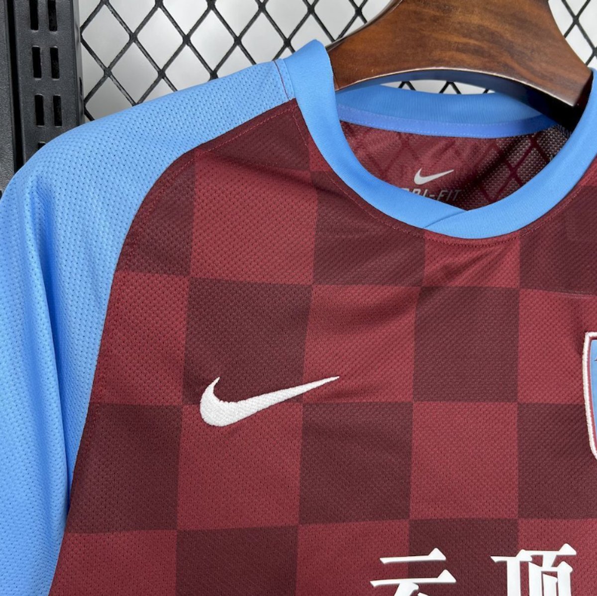 Aston Villa 2011/2012 Home - 6