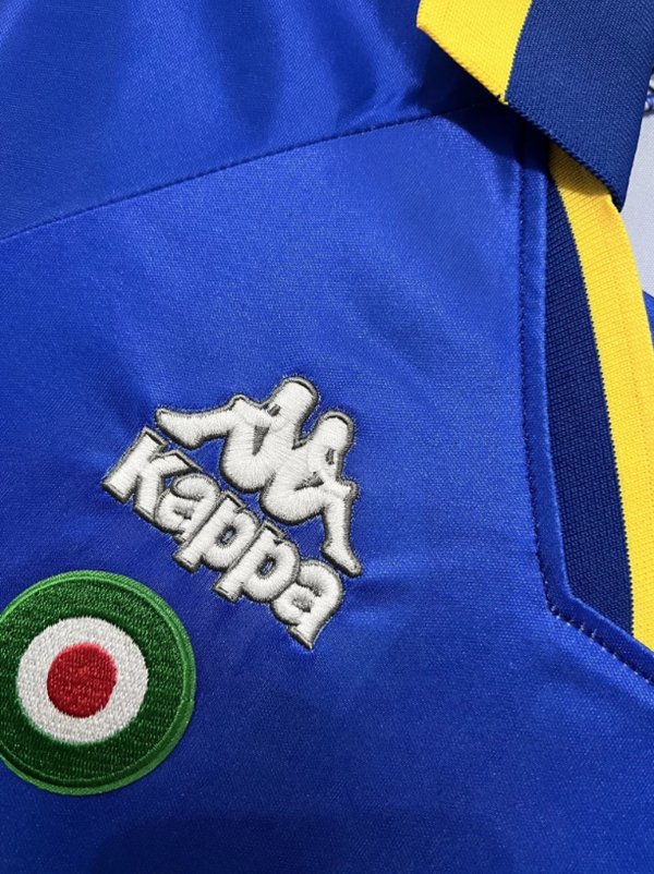 Juventus 1995/1996 Away