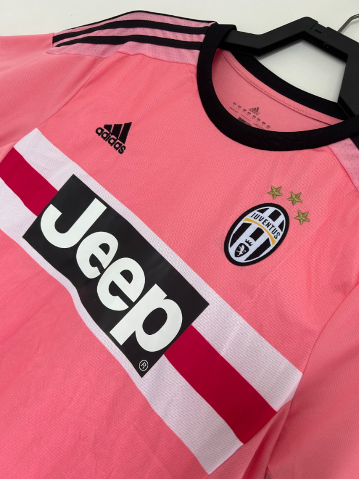 Juventus 2015/2016 Away - 4