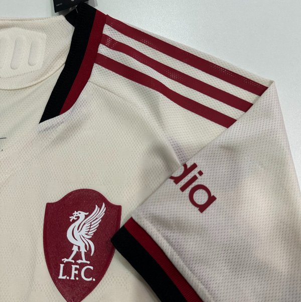 Liverpool 2025/2026 Away