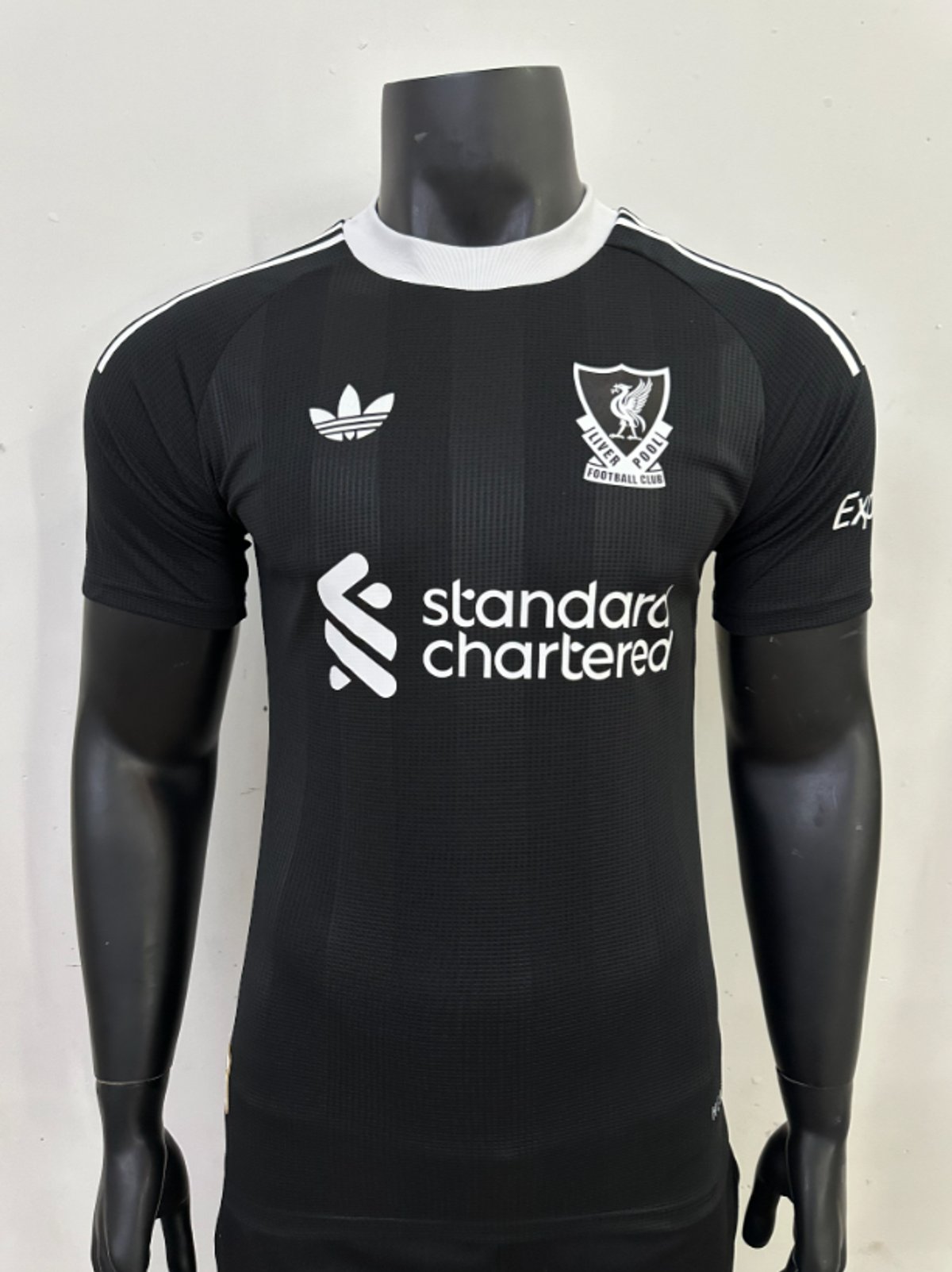 Liverpool 2025/2026 Arquero