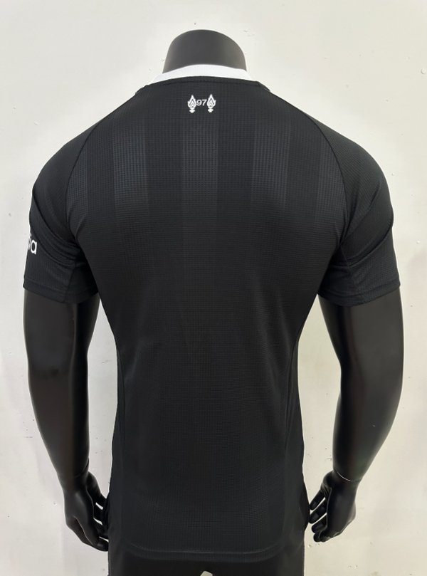 Liverpool 2025/2026 Arquero