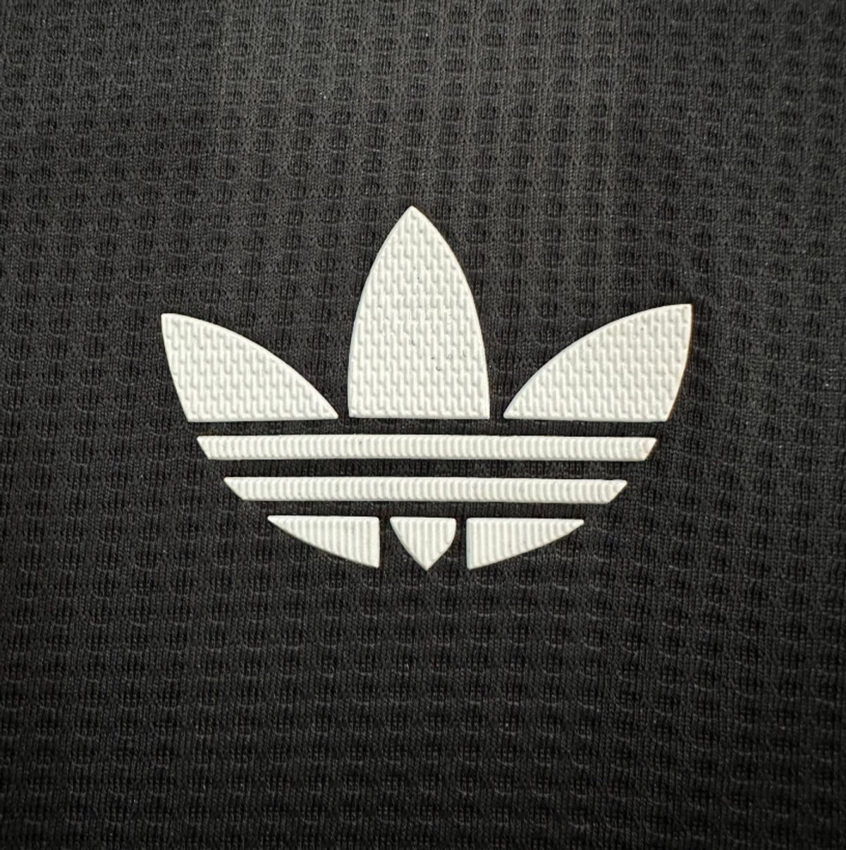 Liverpool 2025/2026 Arquero - 5