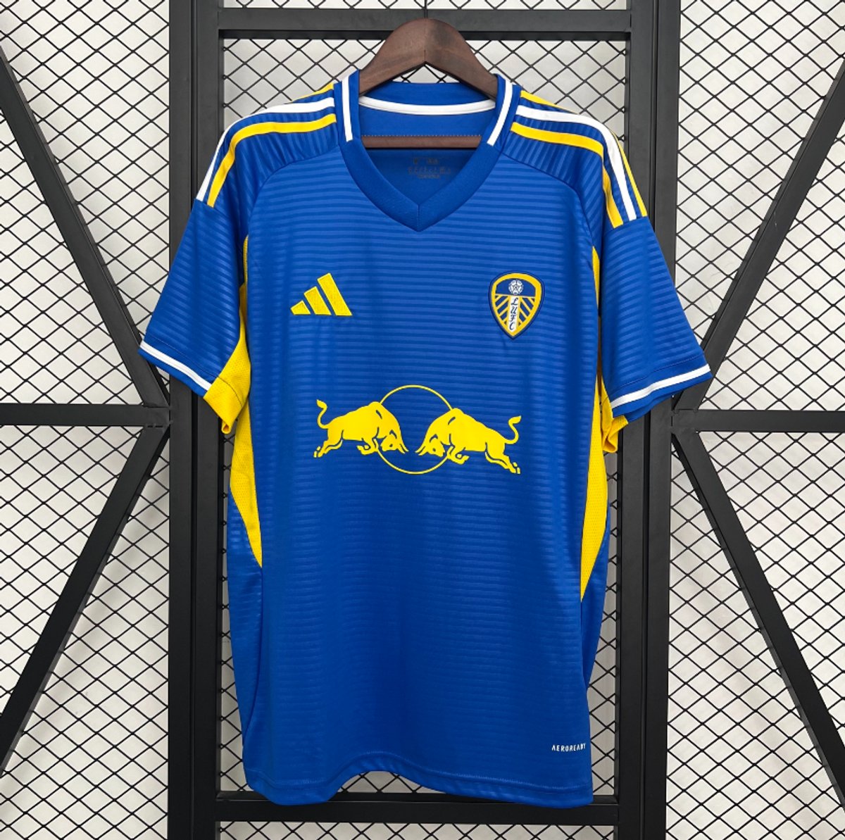 Leeds United 2025/2026 Away