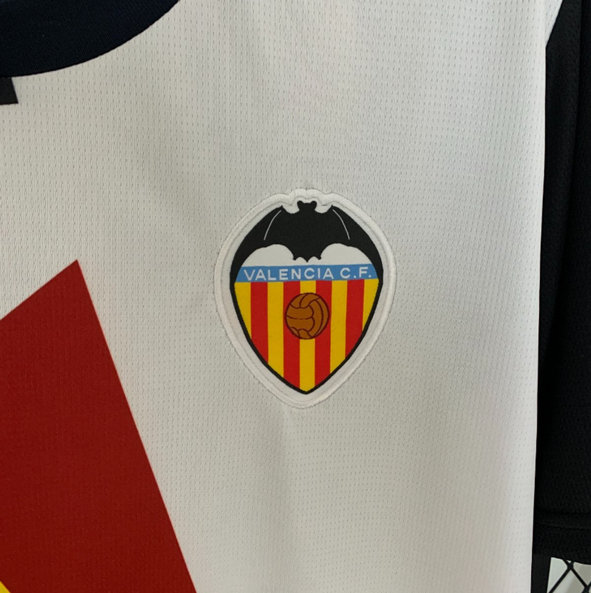 Valencia 2025/2026 Edición Especial - 3