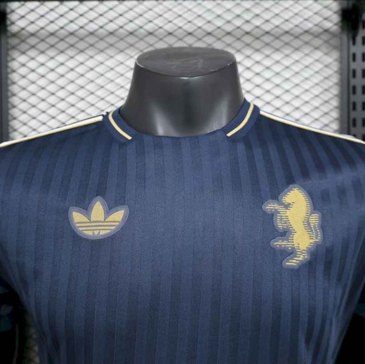 Juventus 2025/2026 Terrace Icons - 5