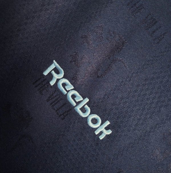 Aston Villa 1995/1996 Away